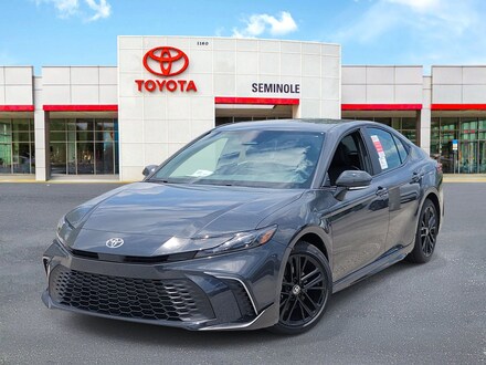 2026 Toyota Camry SE Sedan