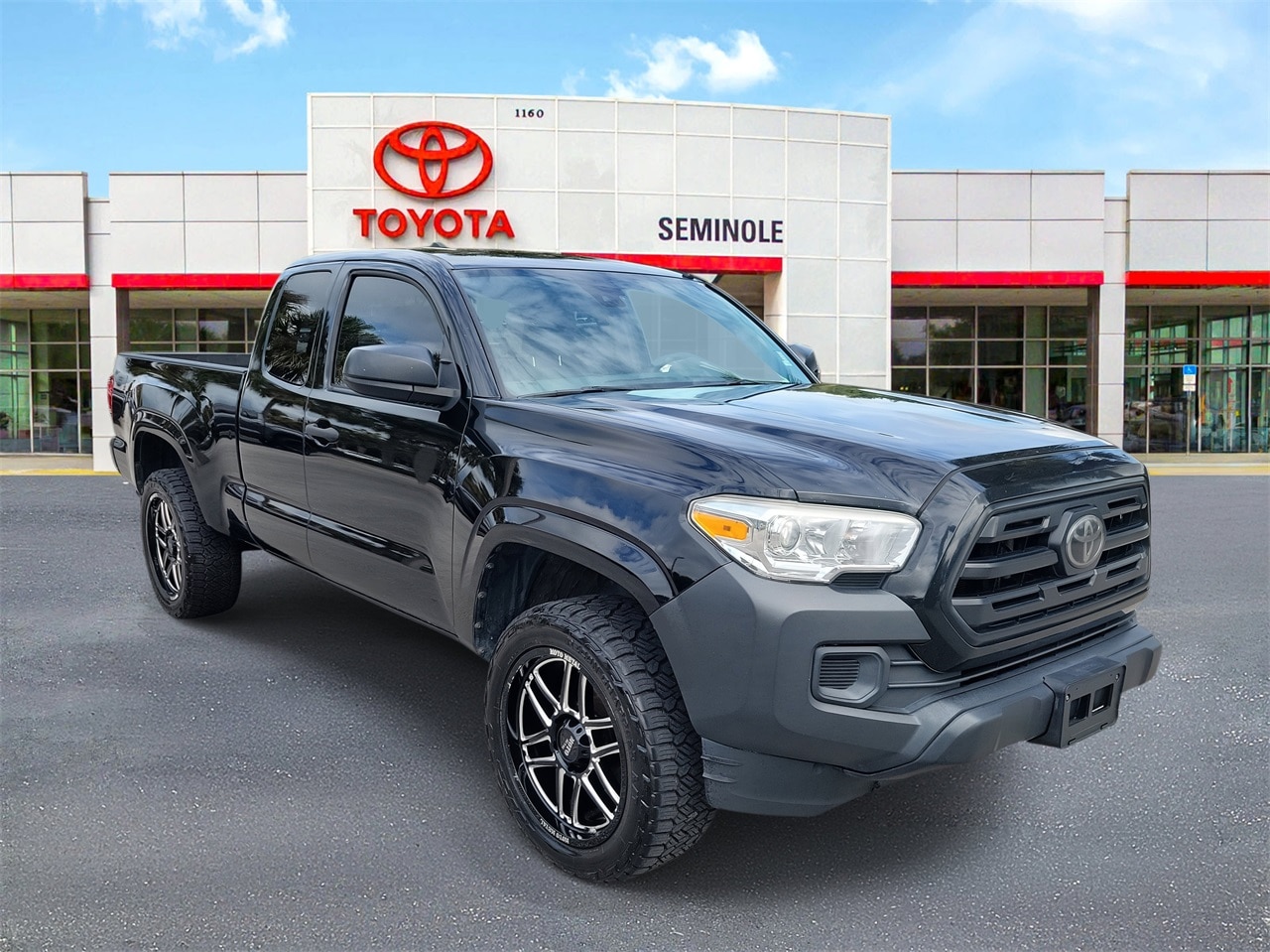 Used 2019 Toyota Tacoma SR with VIN 5TFSX5EN0KX067620 for sale in Sanford, FL