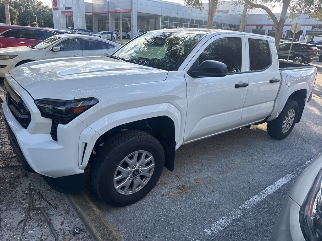 Used 2025 Toyota Tacoma SR Truck