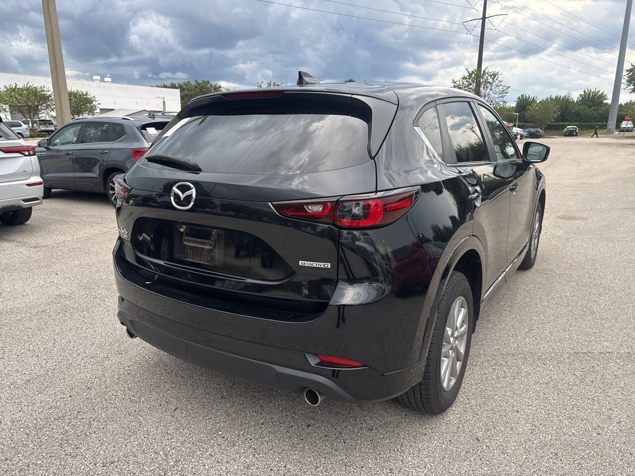 2024 Mazda CX-5 2.5 Select photo 3