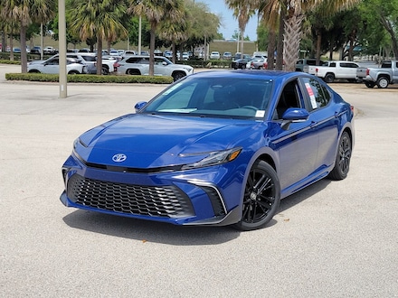 2026 Toyota Camry SE Sedan