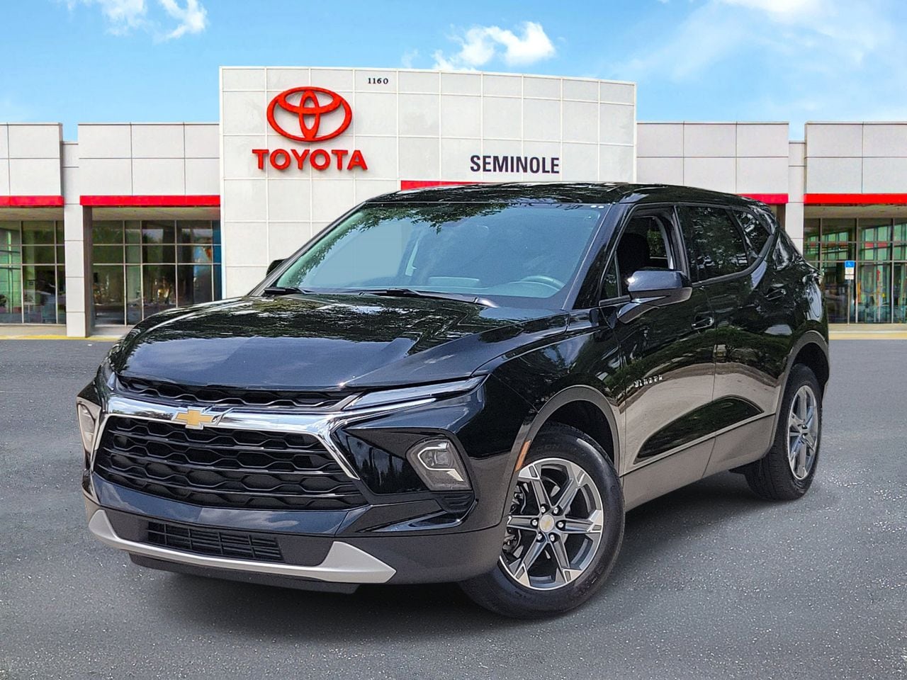 2025 Chevrolet Blazer 2.0T 2LT FWD's photo