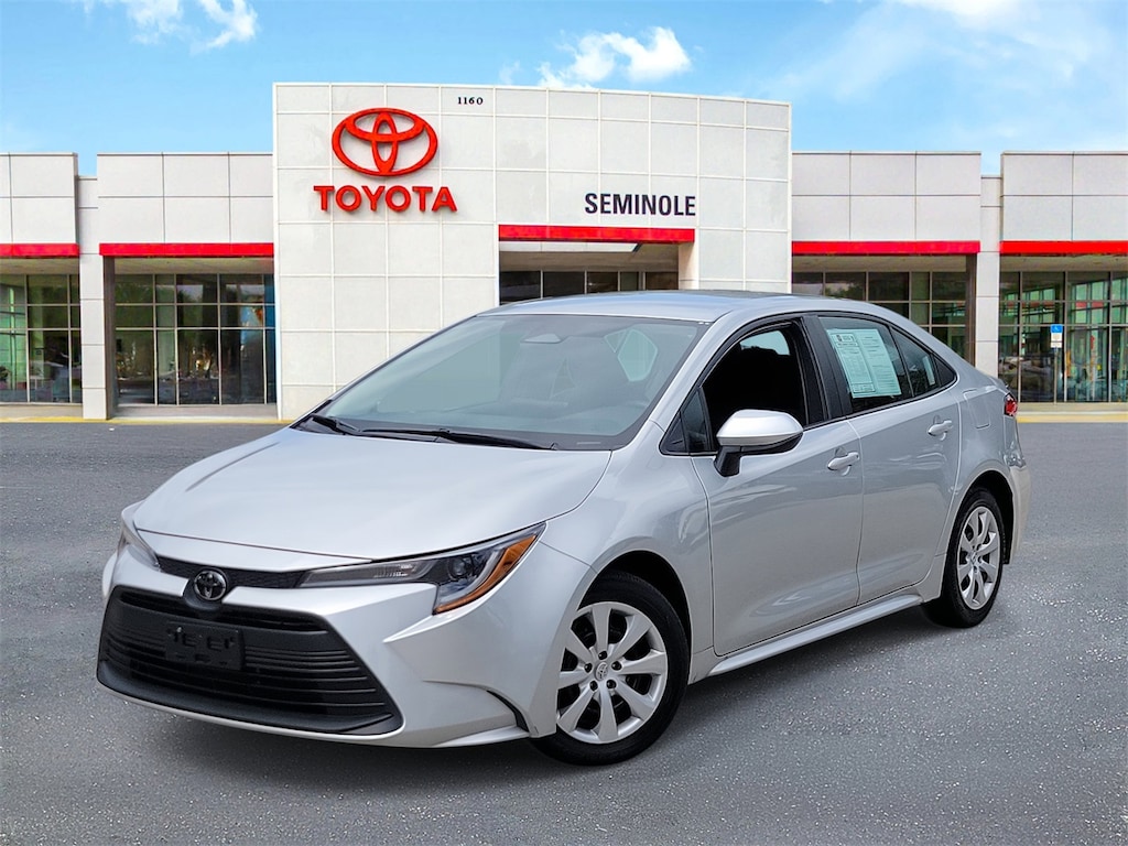 Used 2024 Toyota Corolla LE Sedan
