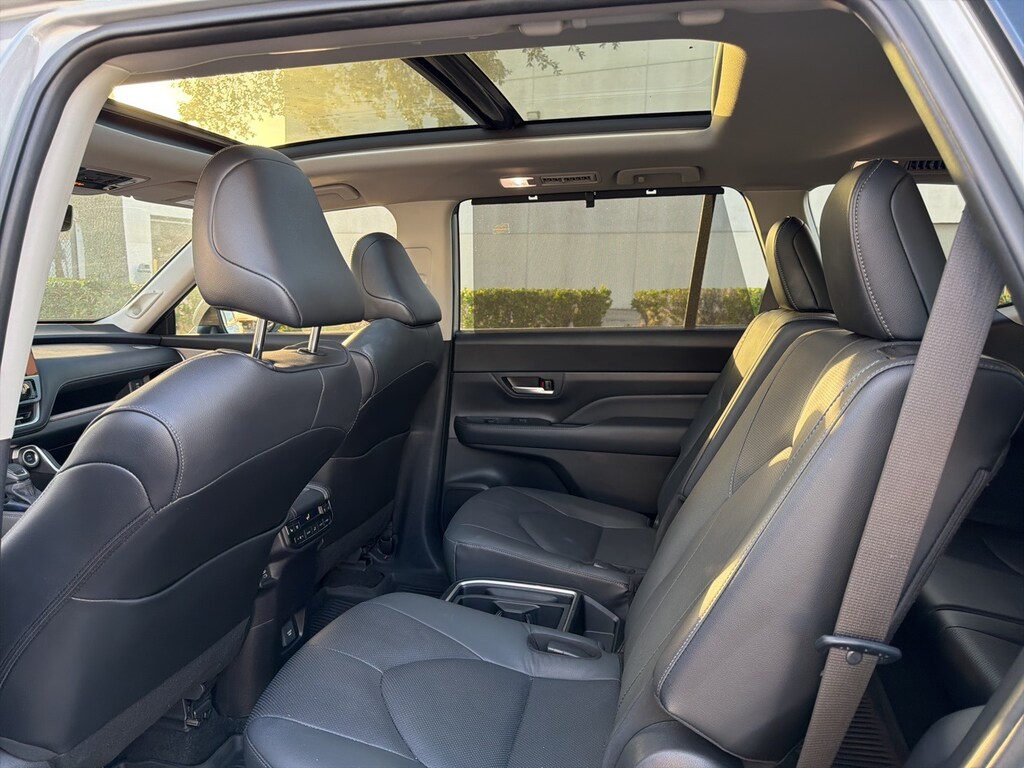 Used 2024 Toyota Grand Highlander SUV