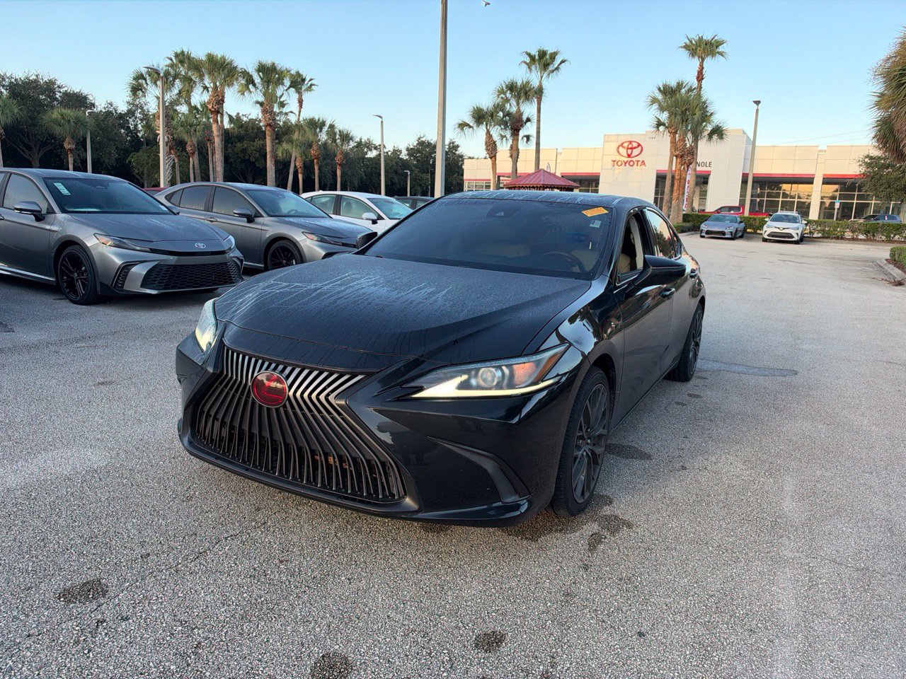 Used 2021 Lexus ES 350 Sedan
