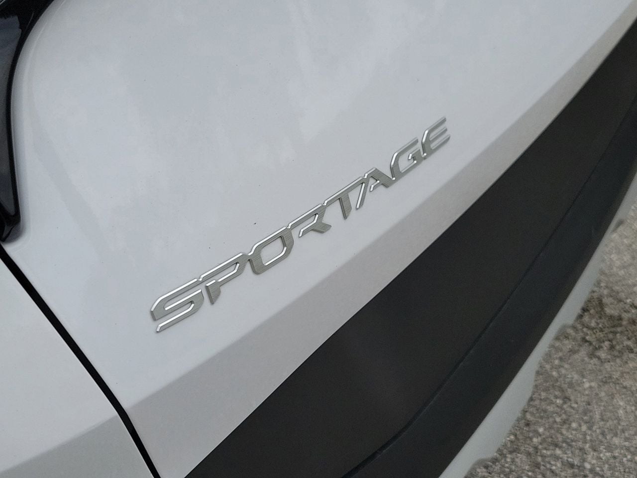 2025 Kia Sportage LX - Photo 6