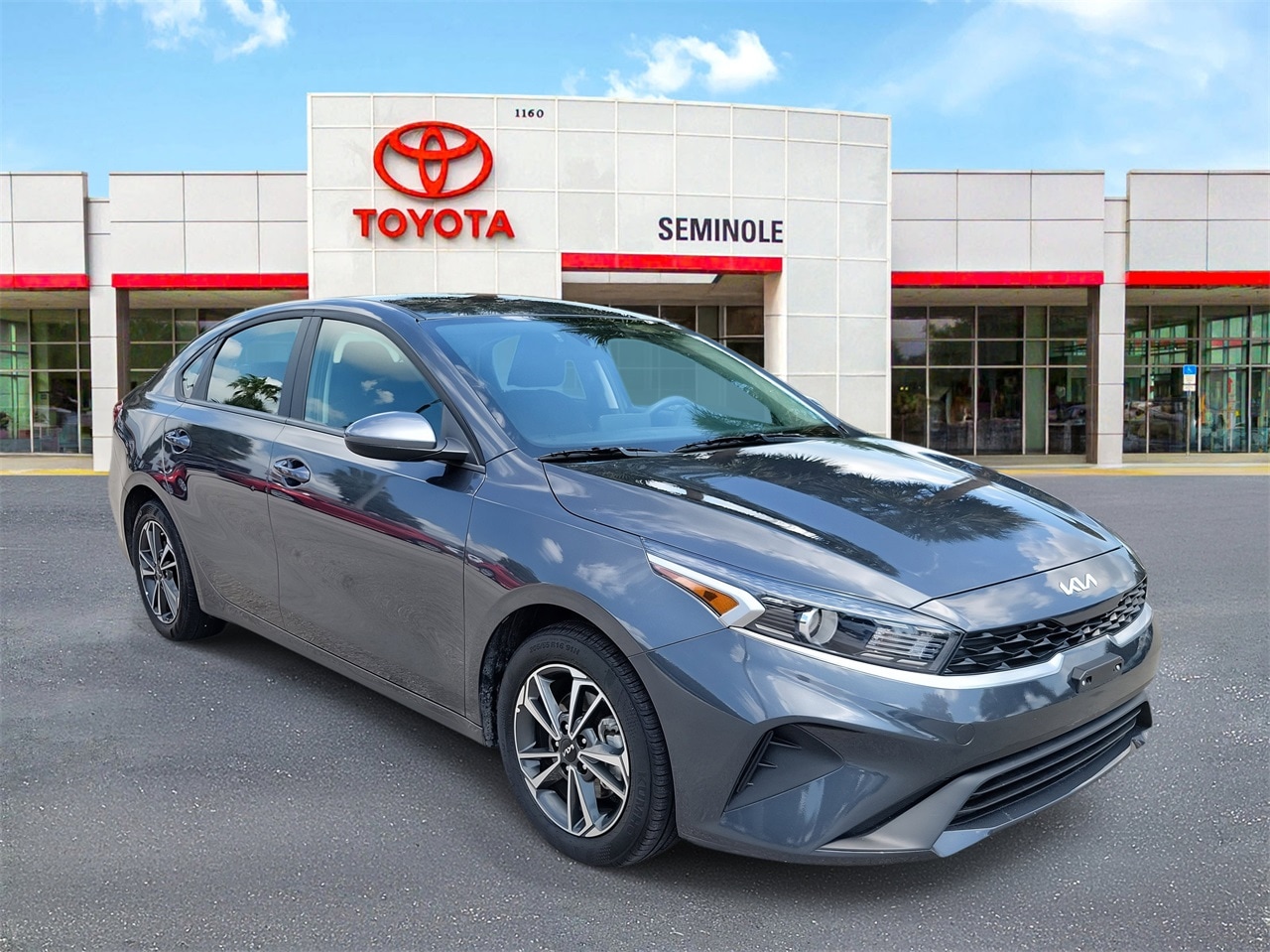 Used 2024 Kia Forte LXS with VIN 3KPF24AD0RE783337 for sale in Sanford, FL