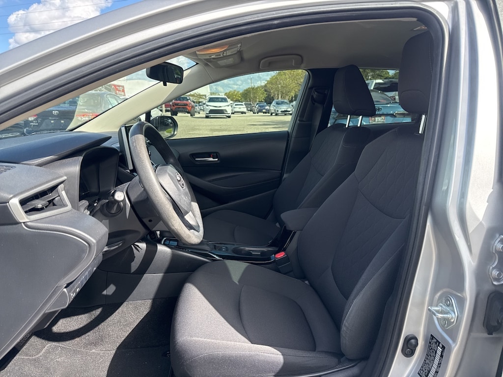 Used 2020 Toyota Corolla LE Sedan