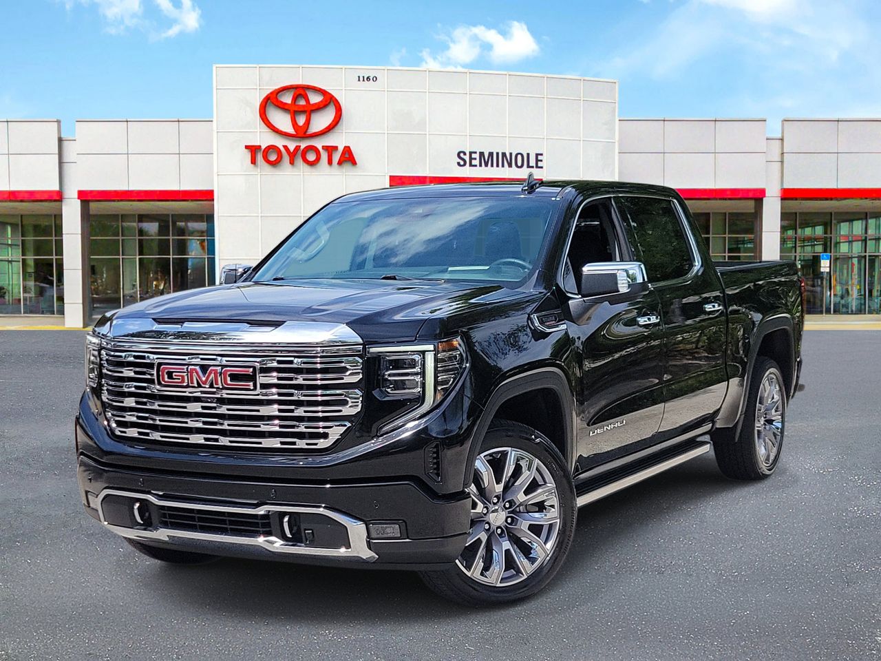 Onyx Black 2024 GMC Sierra 1500 Denali Crew Cab 4WD Pickup Truck Four-Wheel Drive Automatic