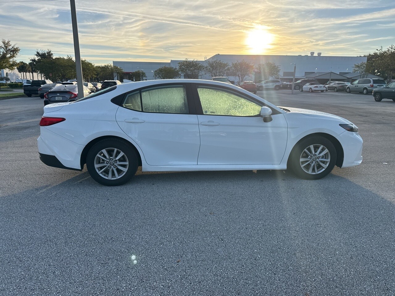 2025 Toyota Camry LE photo 3
