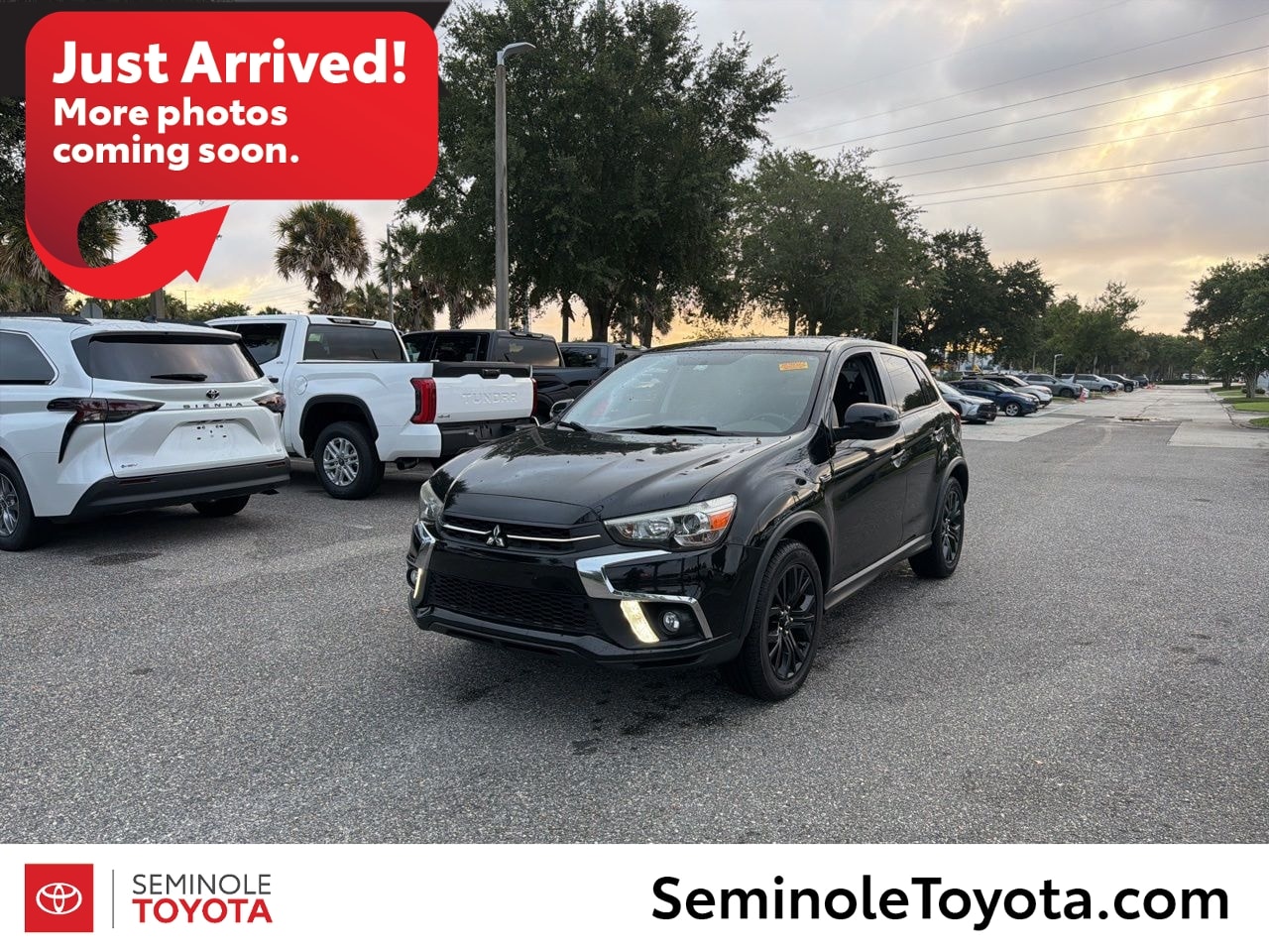 2018 Mitsubishi Outlander Sport 2.0 LE 2WD CVT's photo