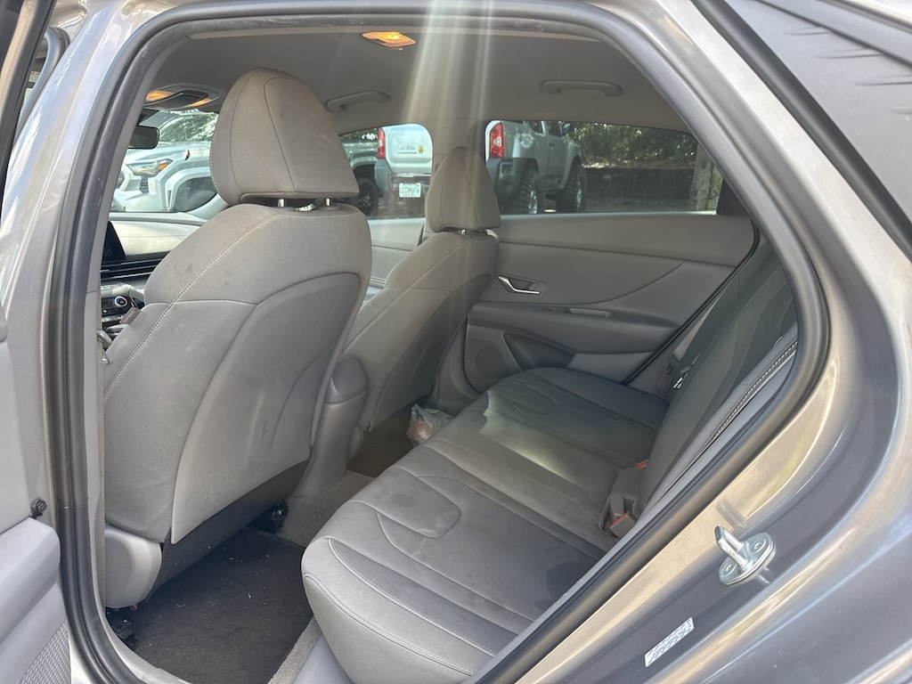 Used 2023 Hyundai Elantra SEL Sedan