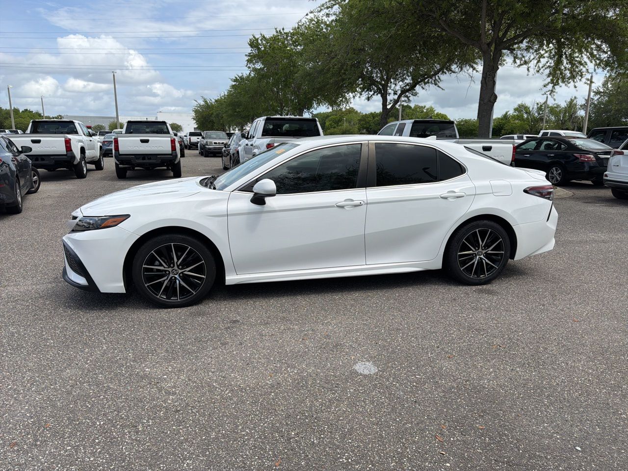 View vehicle photo 2