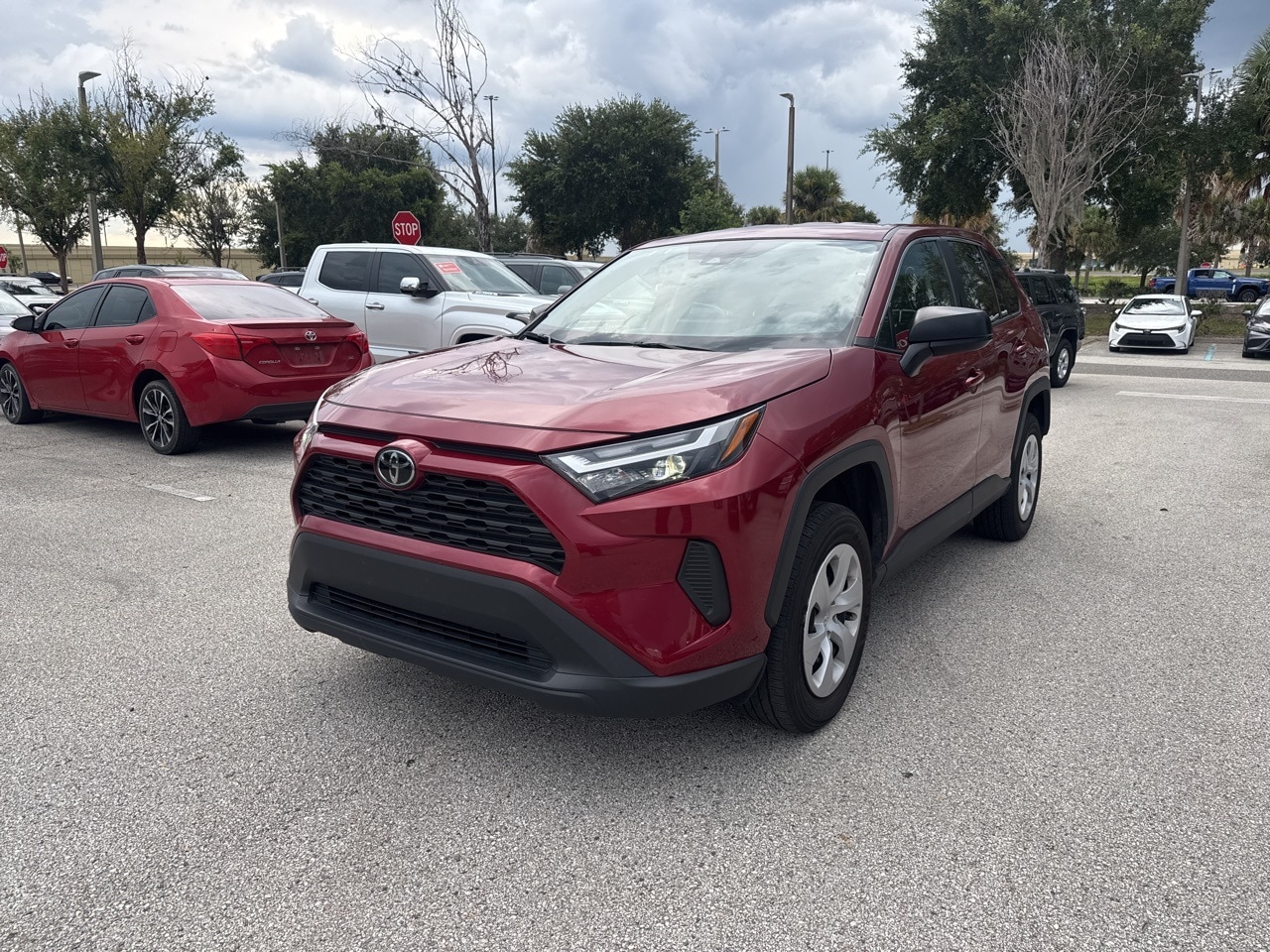 Used 2024 Toyota RAV4 LE with VIN 2T3H1RFV9RW326542 for sale in Northfield, Minnesota