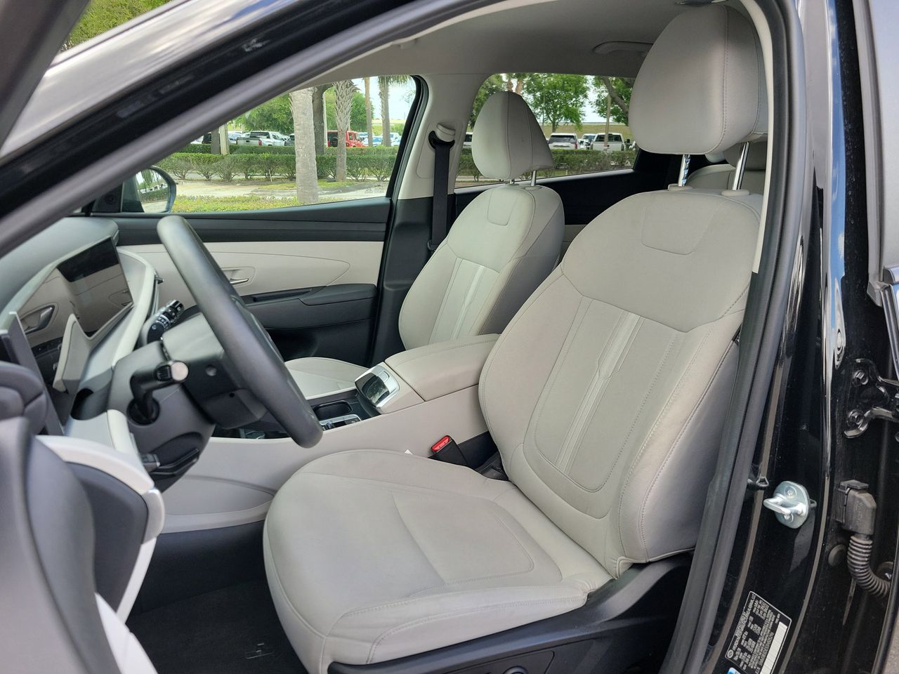 2025 Hyundai Tucson SEL - Photo 16