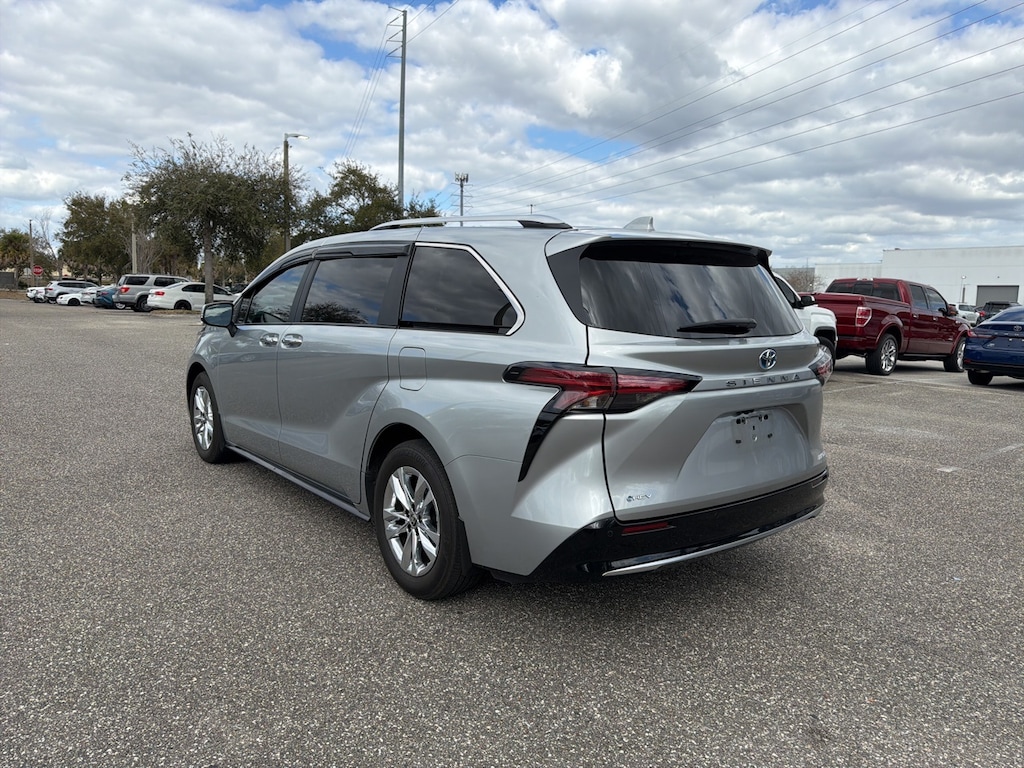 Used 2025 Toyota Sienna Limited Minivan/Van