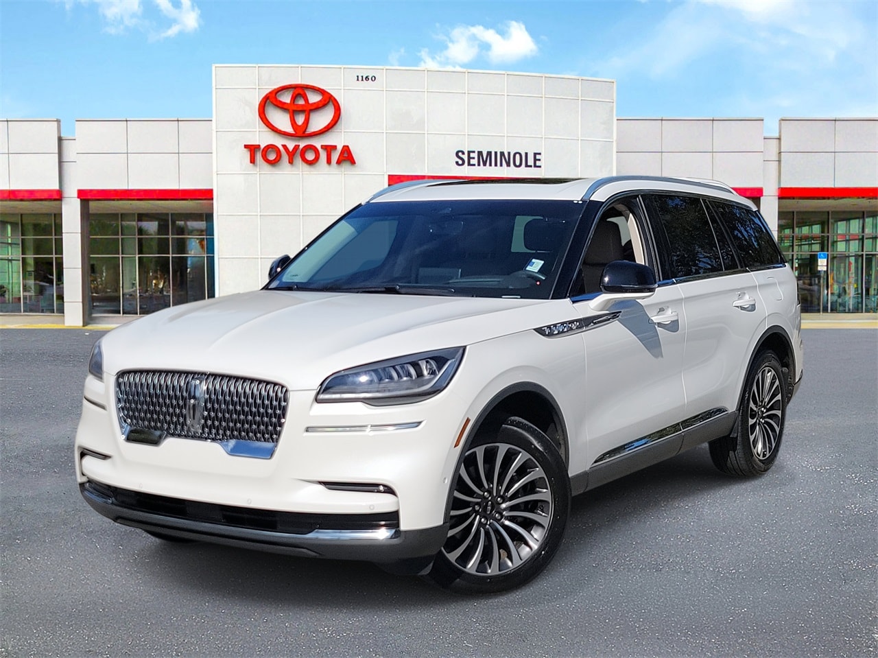2022 Lincoln Aviator Reserve's photo