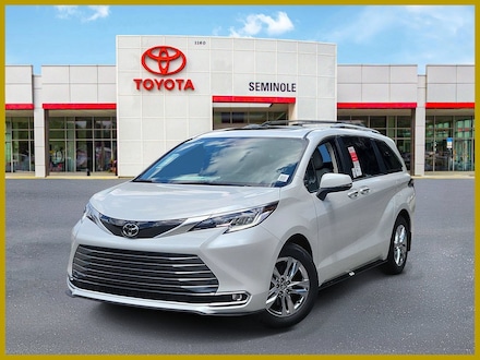 2026 Toyota Sienna Limited 7 Passenger Van Passenger Van