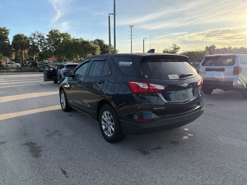 Used 2021 Chevrolet Equinox LS SUV