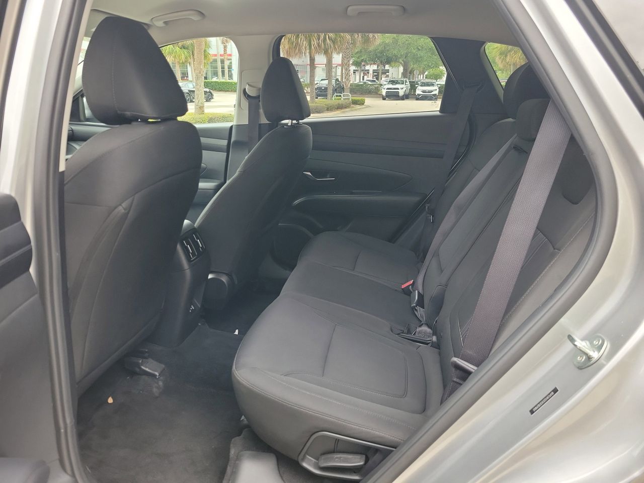 2025 Hyundai Tucson SEL - Photo 18