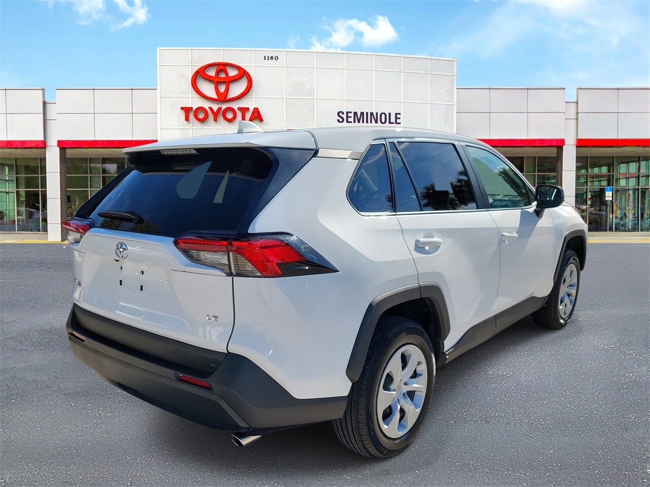 2024 Toyota RAV4 LE photo 3