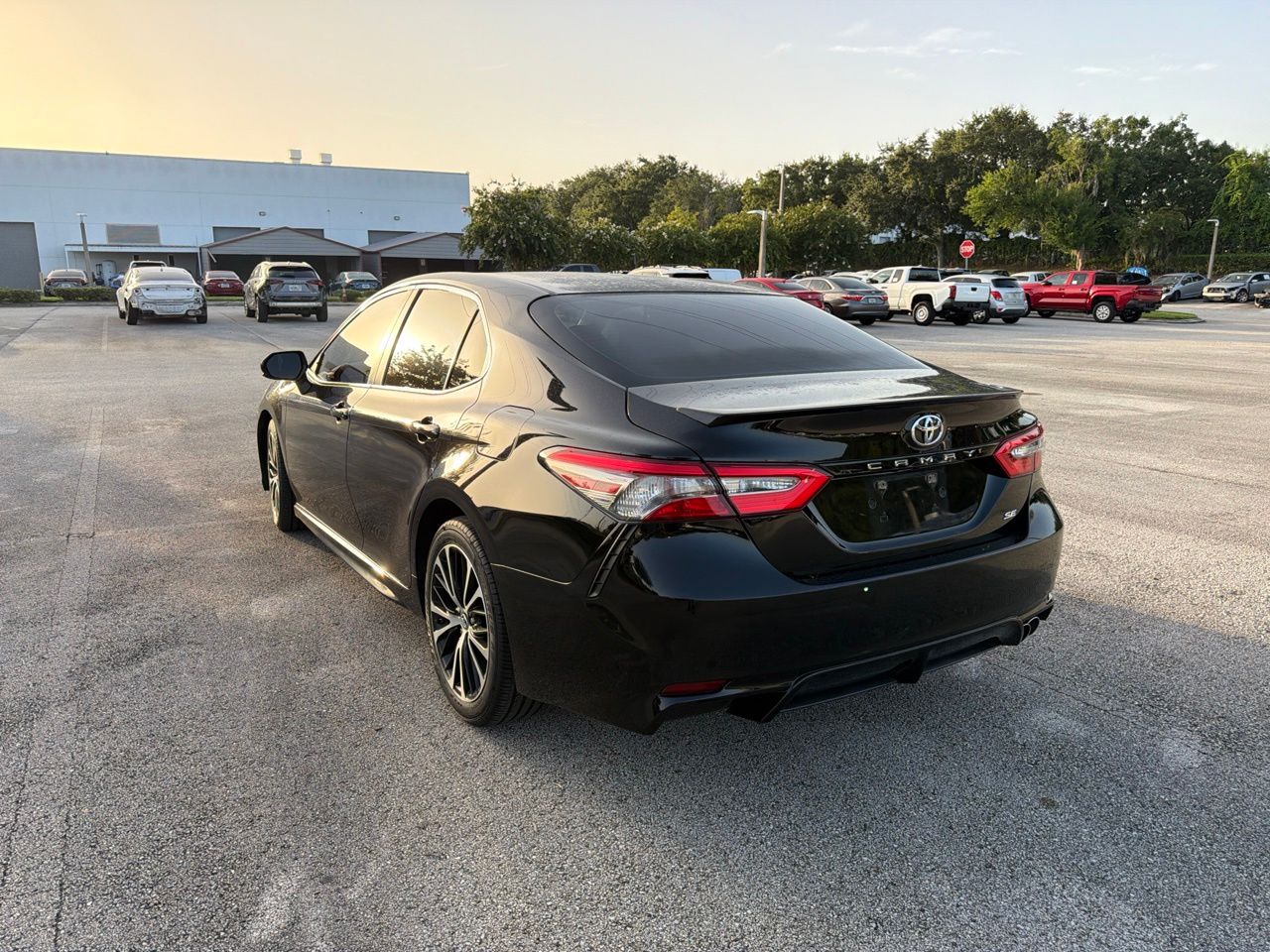 View vehicle photo 3