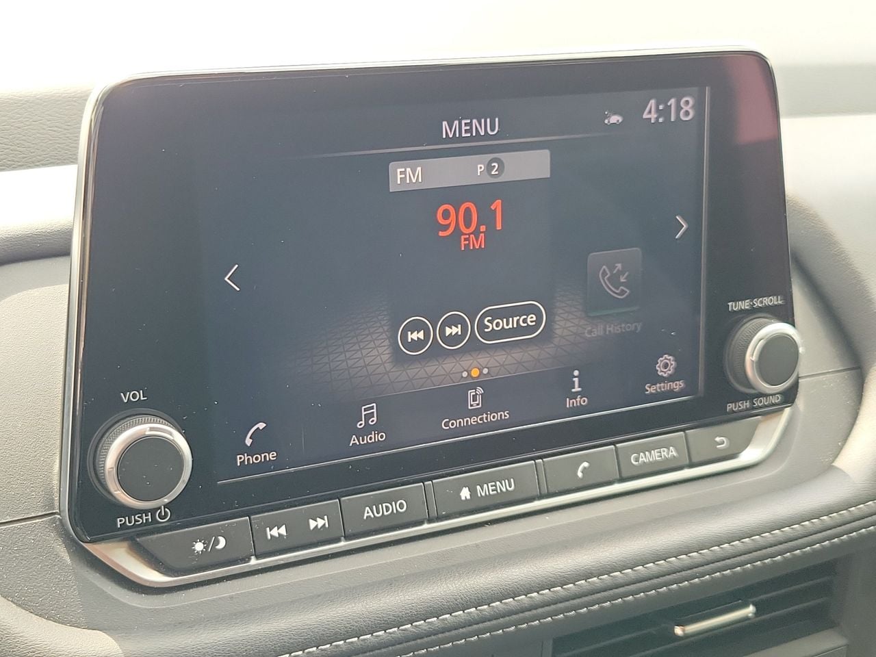 2025 Nissan Rogue SV - Photo 24