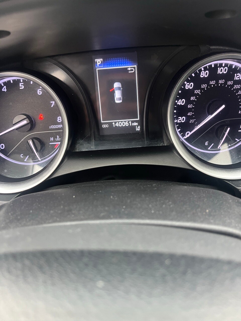2021 Toyota Camry LE photo 2