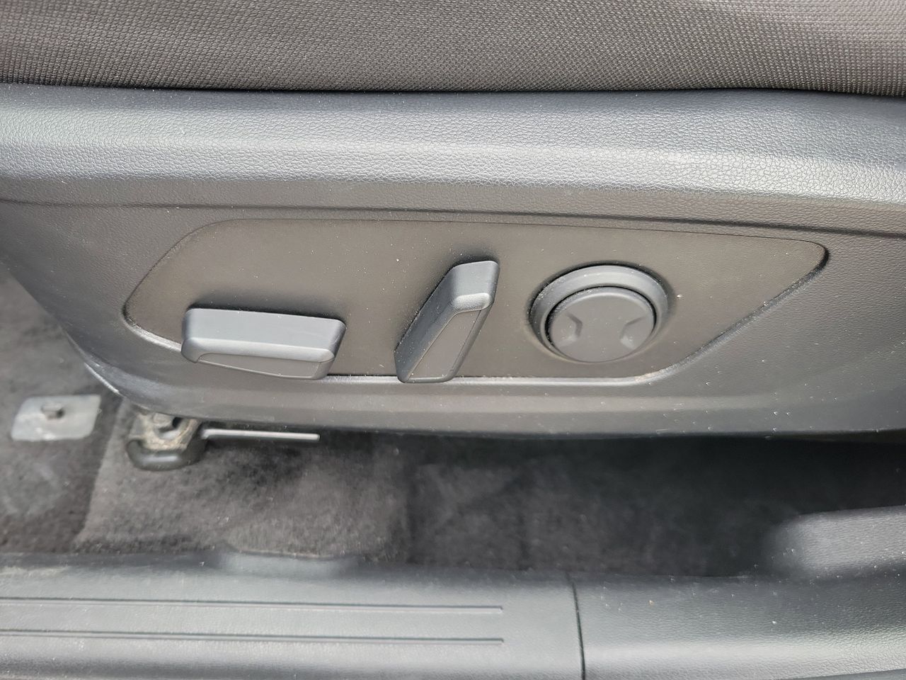 2025 Hyundai Tucson SEL - Photo 25