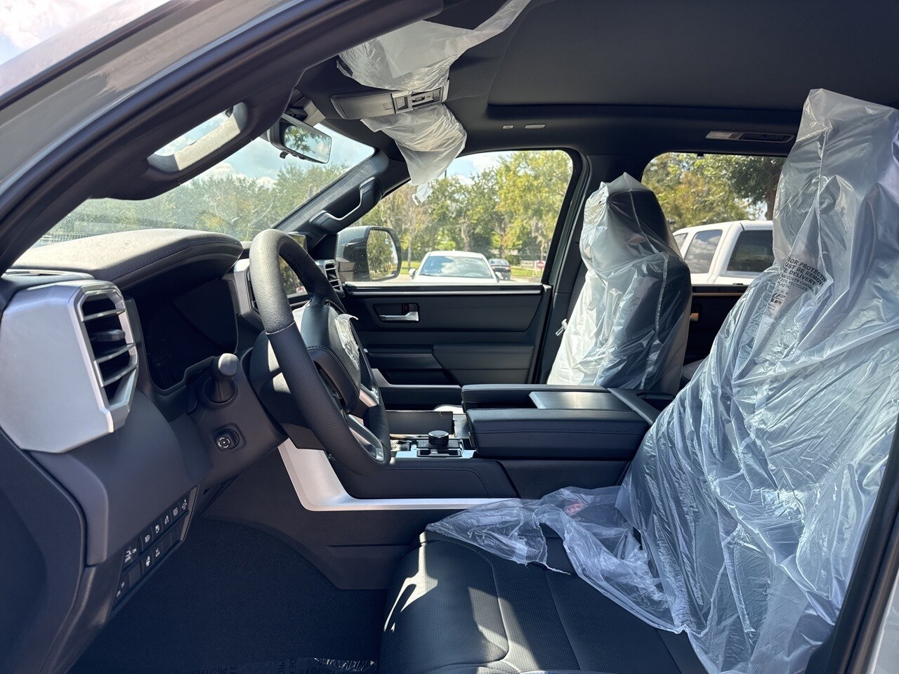 2025 Toyota Sequoia Platinum photo 3