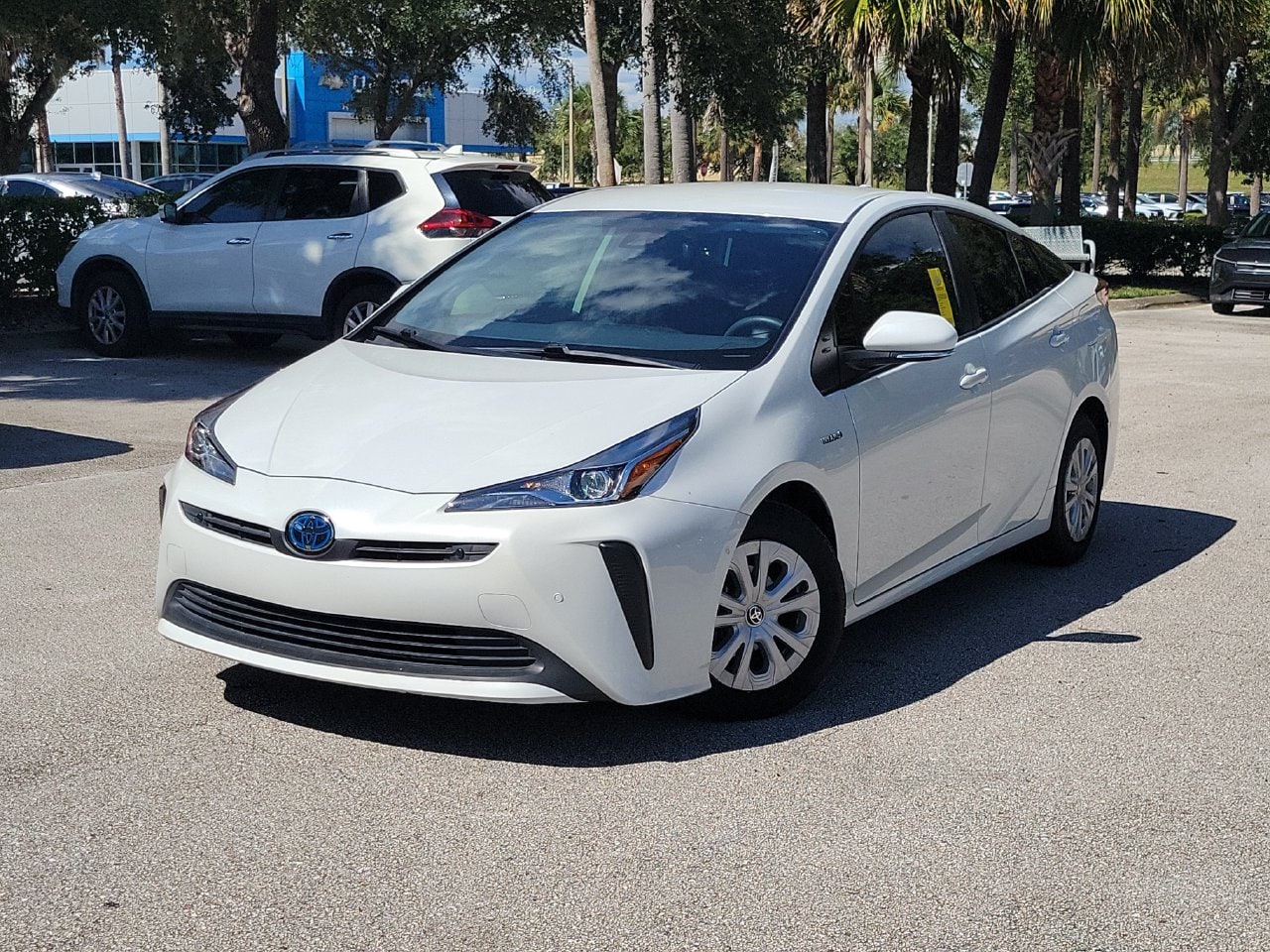  2021 Toyota Prius LE FWD   