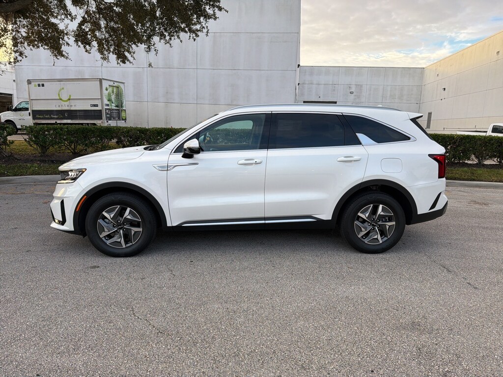 Used 2023 Kia Sorento Hybrid EX SUV