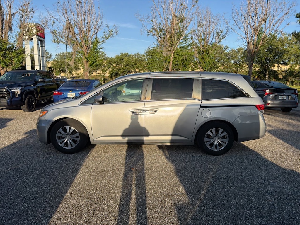 Used 2016 Honda Odyssey SE Minivan/Van