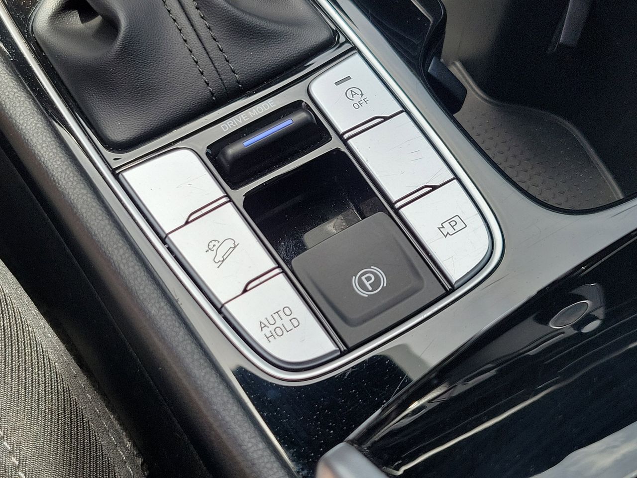 2025 Hyundai Tucson SEL - Photo 28