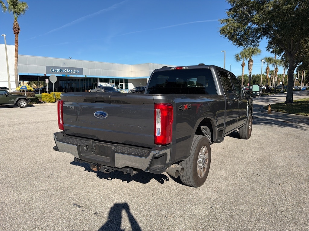 Used 2023 Ford F-250SD XLT Truck