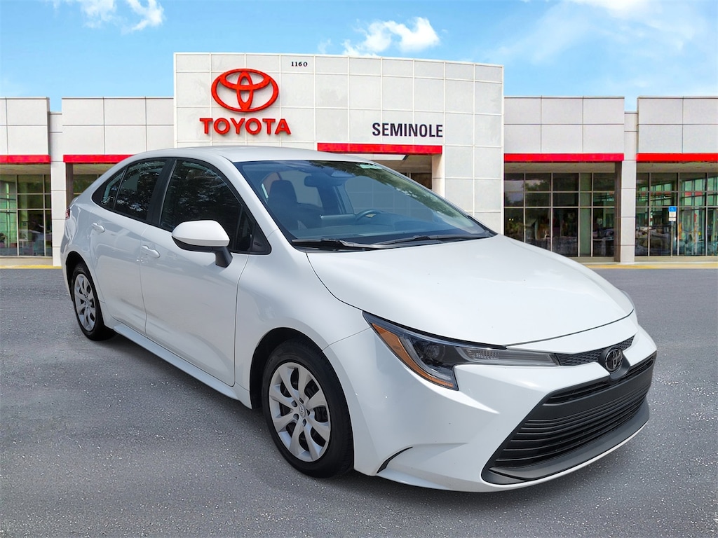 Used 2024 Toyota Corolla LE Sedan