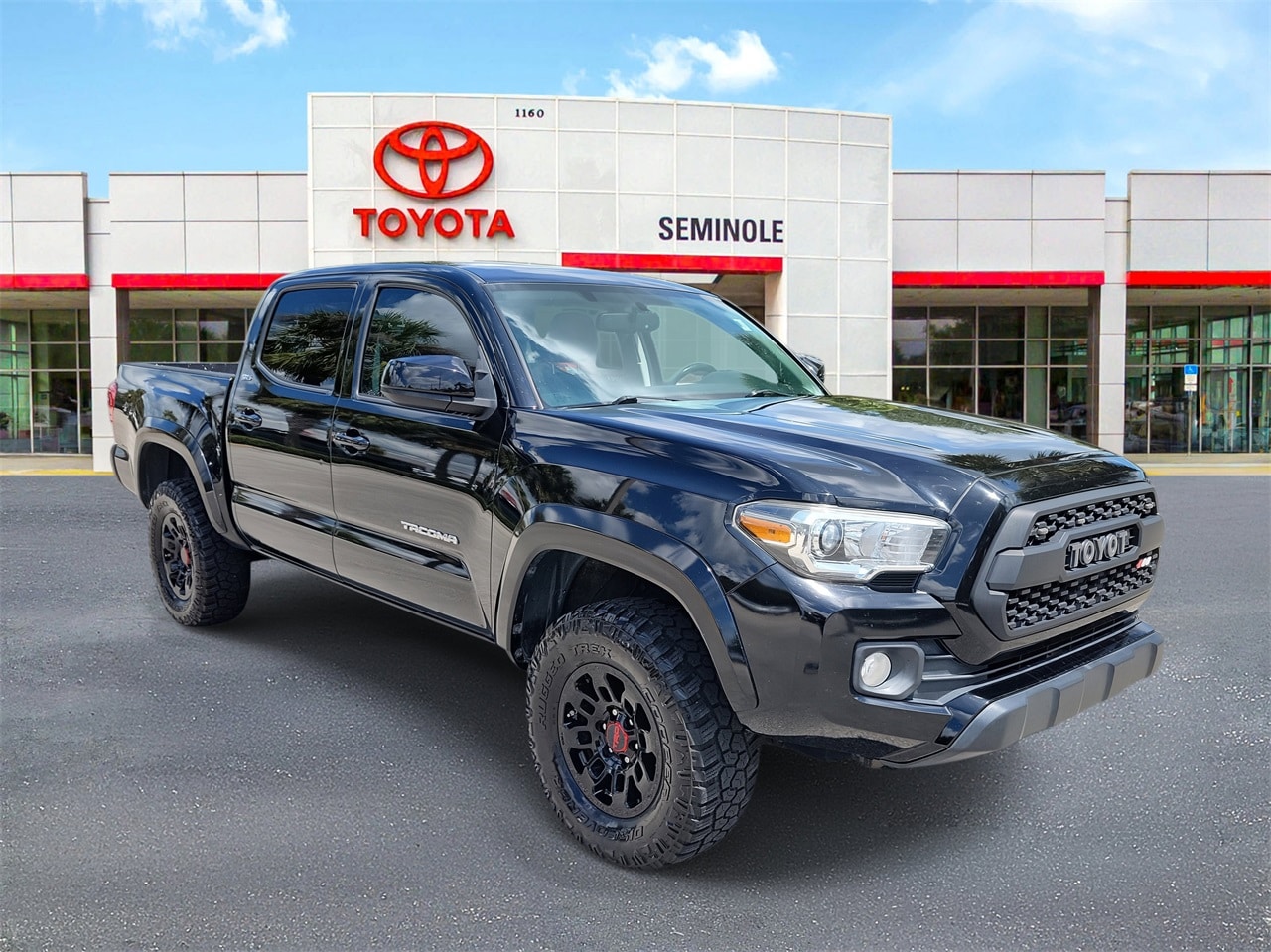 Used 2017 Toyota Tacoma SR5 with VIN 5TFAZ5CN0HX052973 for sale in Sanford, FL