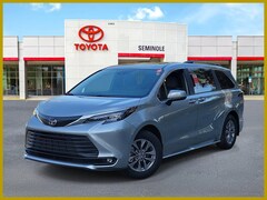 2025 Toyota Sienna XLE 8 Passenger Van Passenger Van