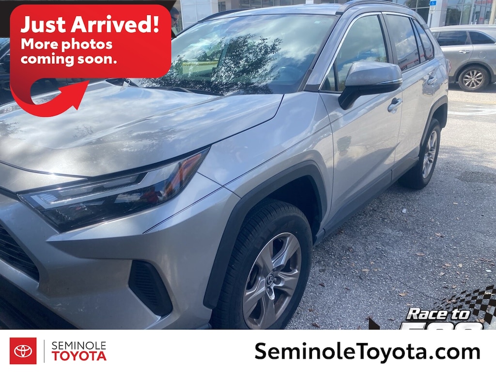 Used 2022 Toyota RAV4 XLE SUV