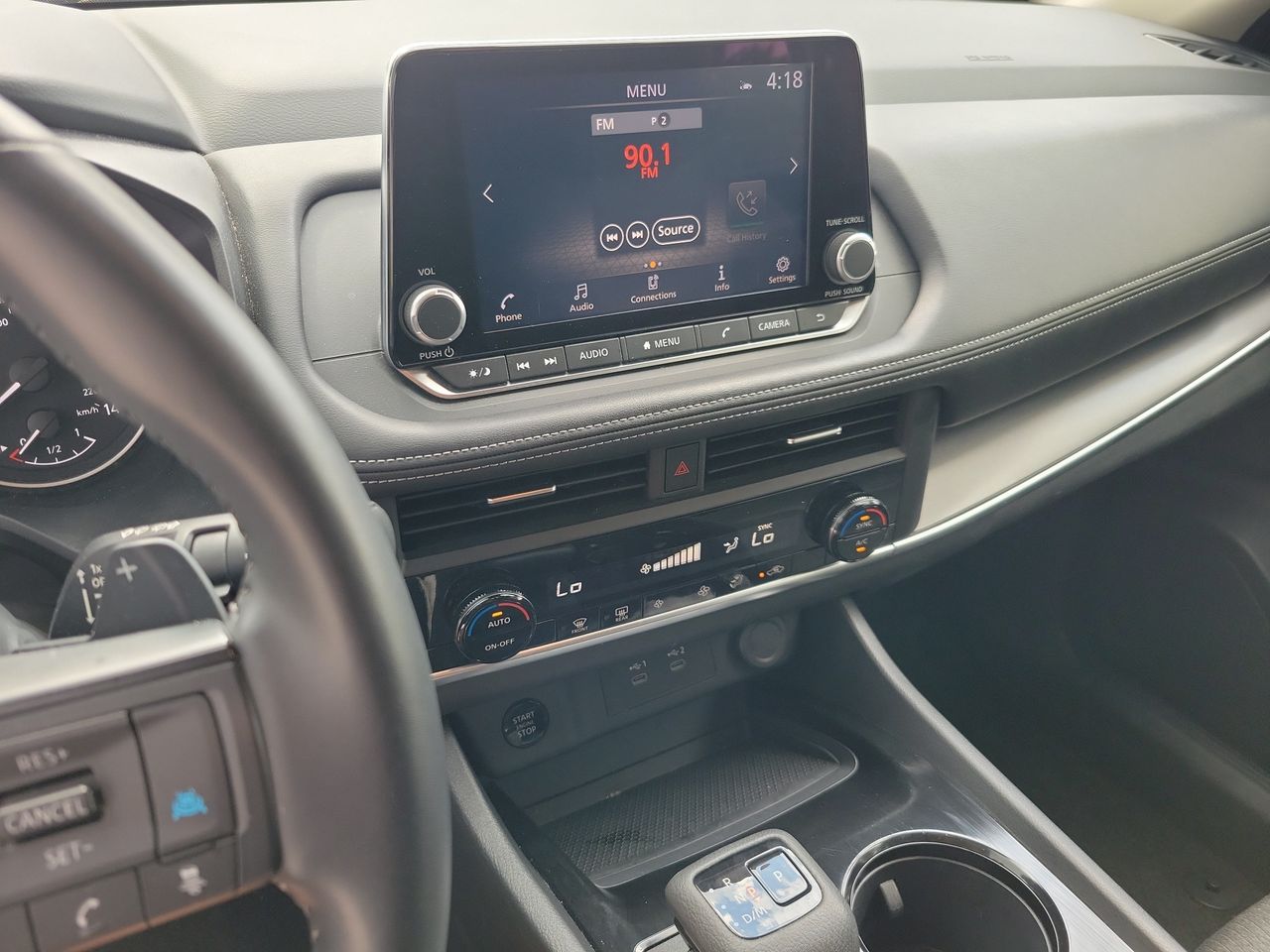 2025 Nissan Rogue SV - Photo 23