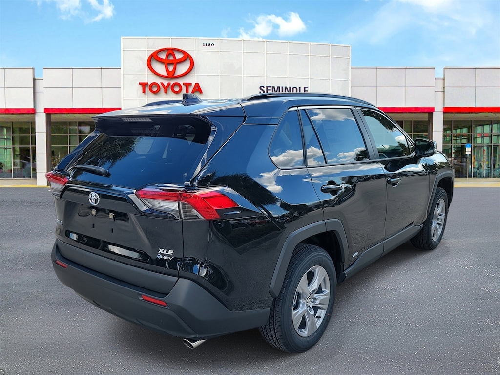New 2025 Toyota RAV4 Hybrid XLE SUV