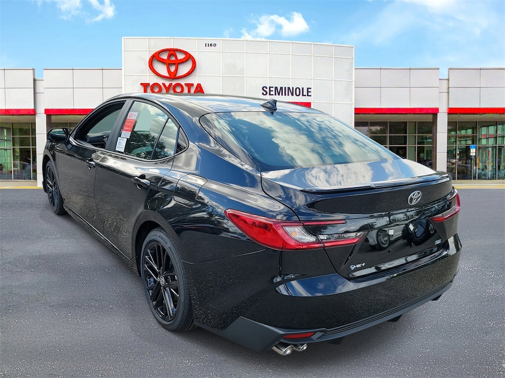 Used 2026 Toyota Camry SE Sedan