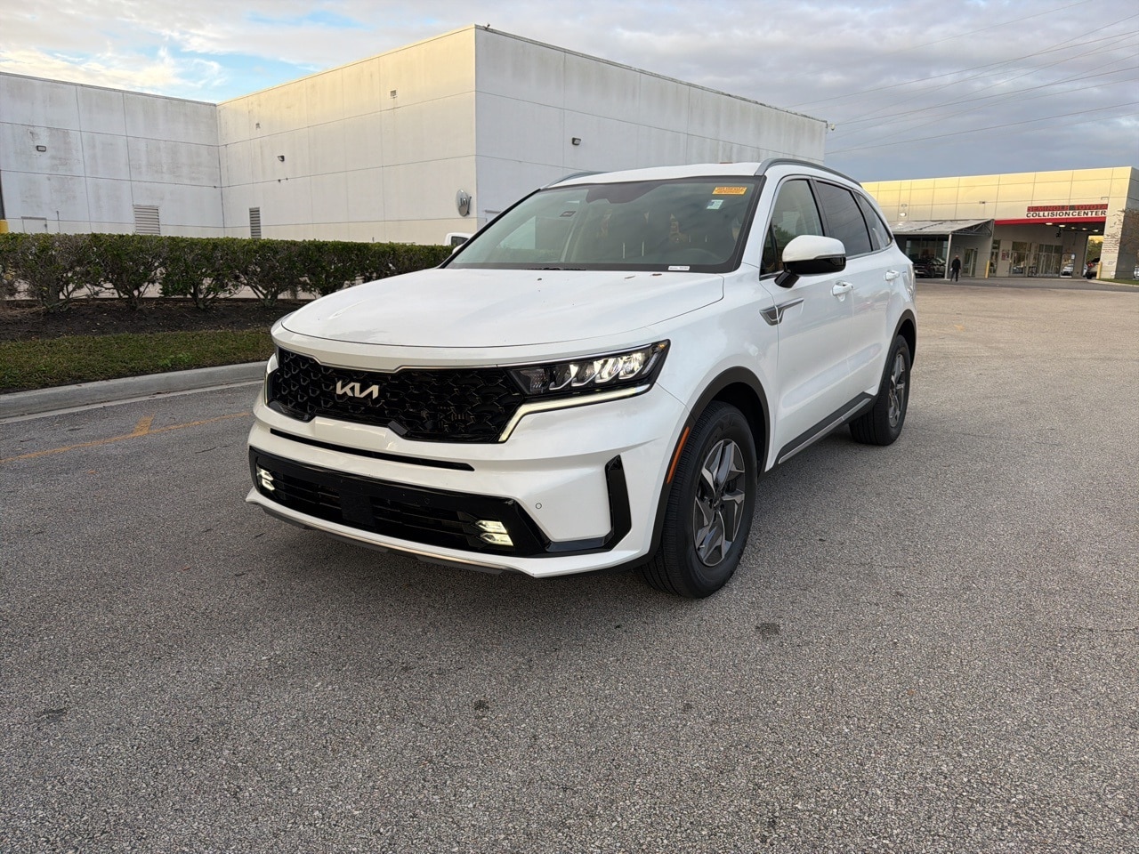 2023 Kia Sorento EX Hybrid's photo