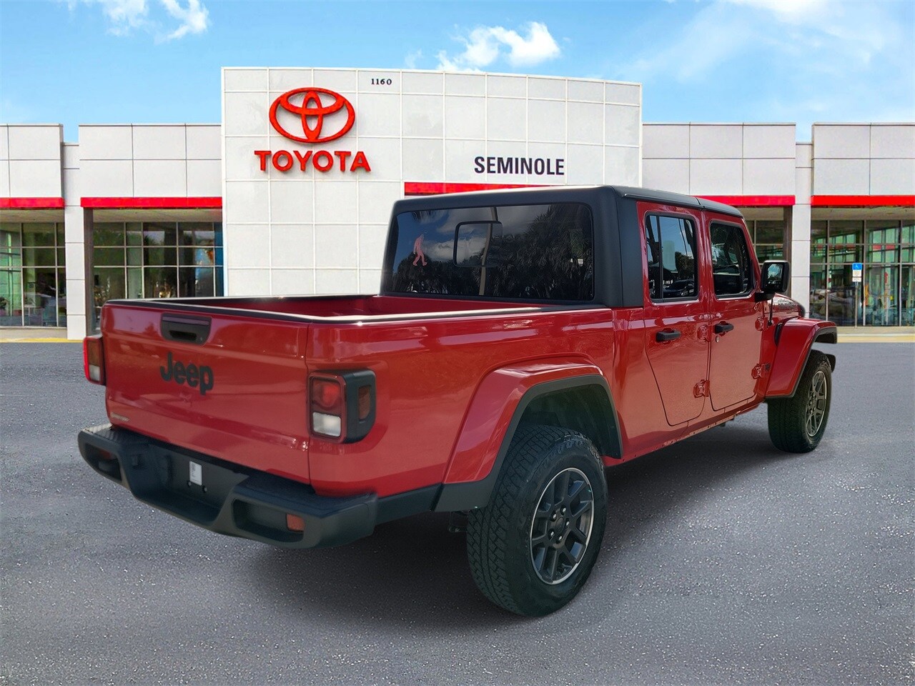 2020 Jeep Gladiator Altitude photo 3