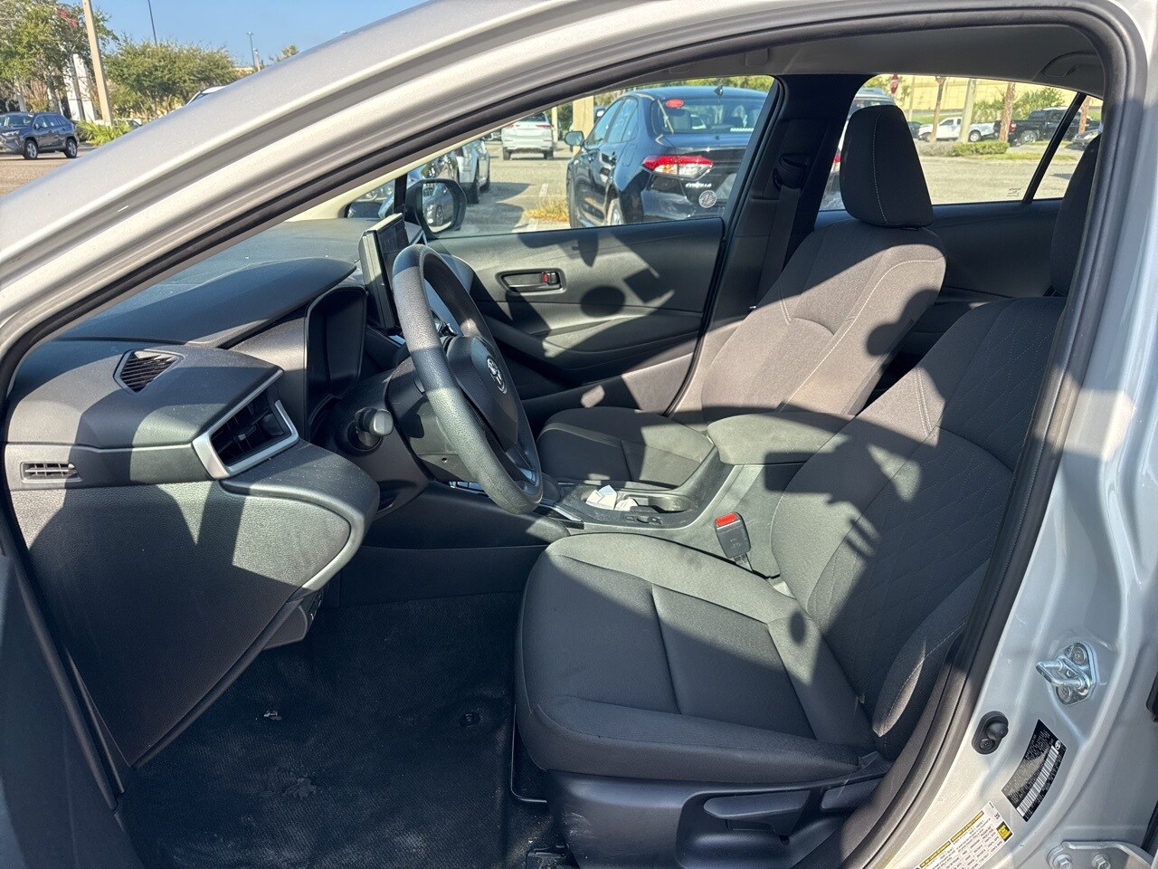 2024 Toyota Corolla LE photo 4