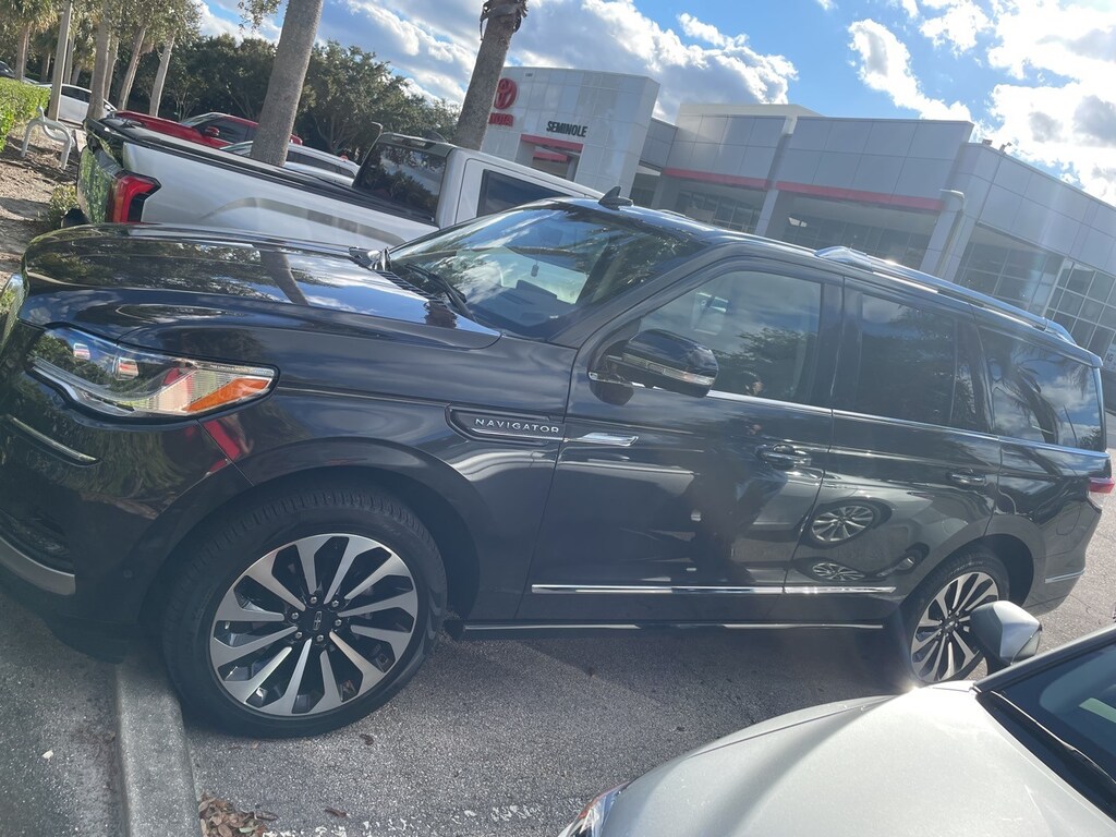 Used 2024 Lincoln Navigator Reserve SUV