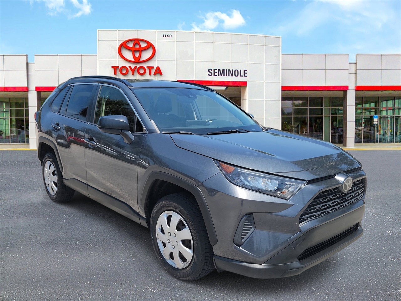 Used 2019 Toyota RAV4 LE with VIN JTMH1RFV2KD042267 for sale in Sanford, FL
