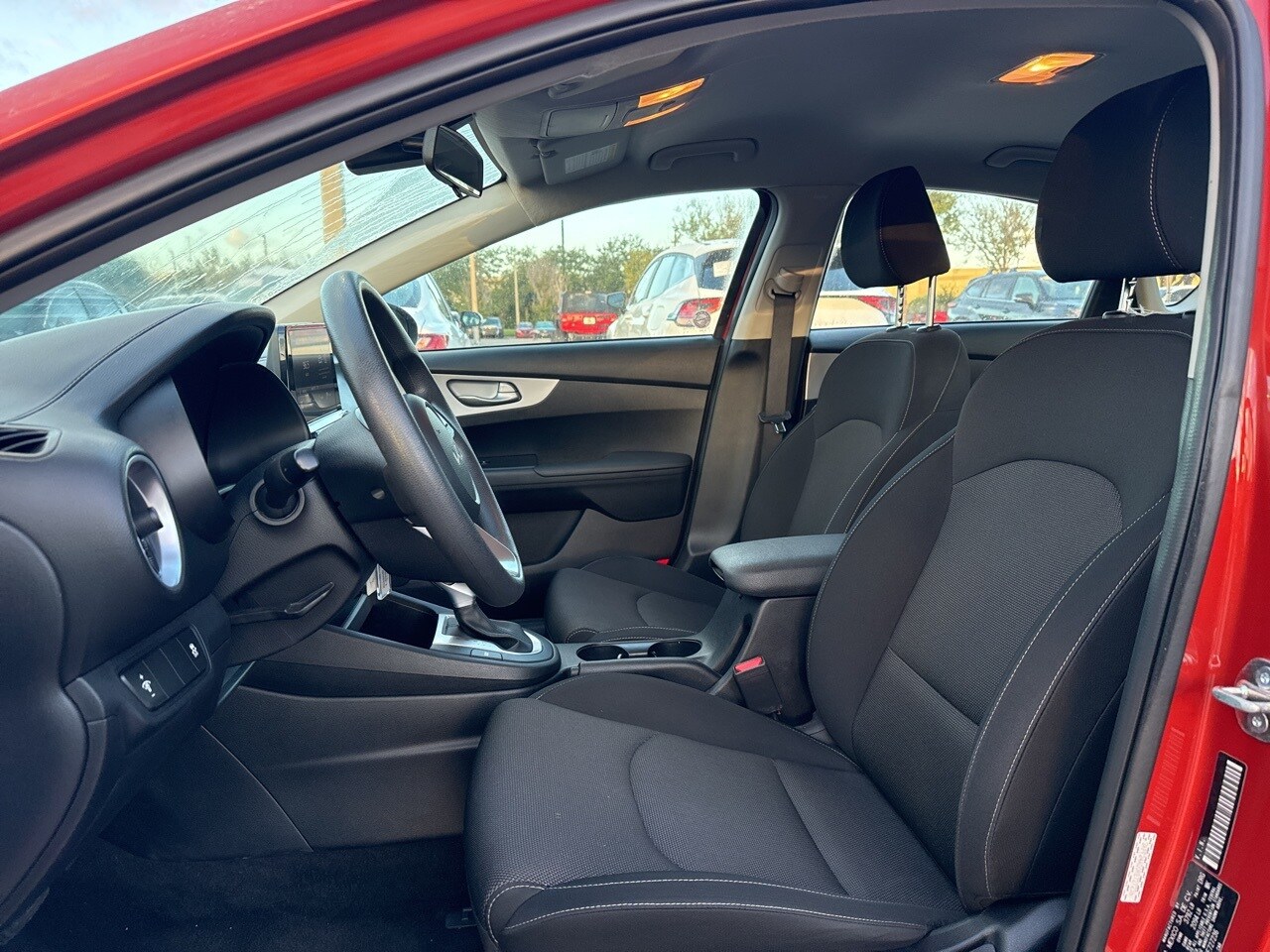 2024 Kia Forte LXS photo 4