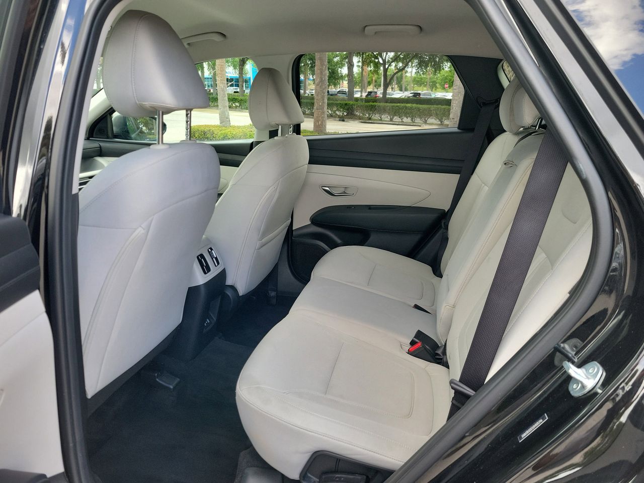 2025 Hyundai Tucson SEL - Photo 10