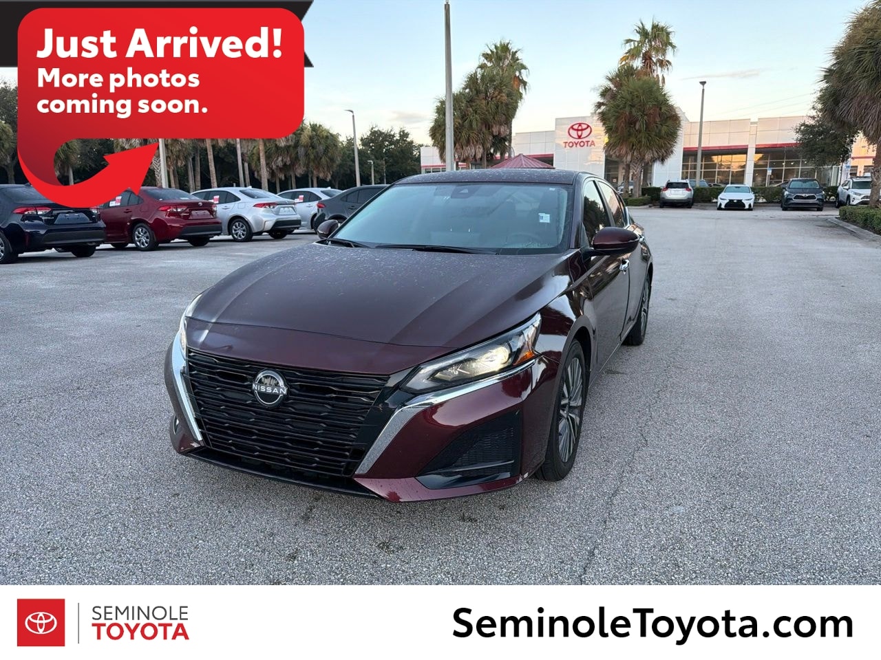 Garnet Pearl Metallic 2024 Nissan Altima Sedan Front-Wheel Drive Continuously Variable Transmission